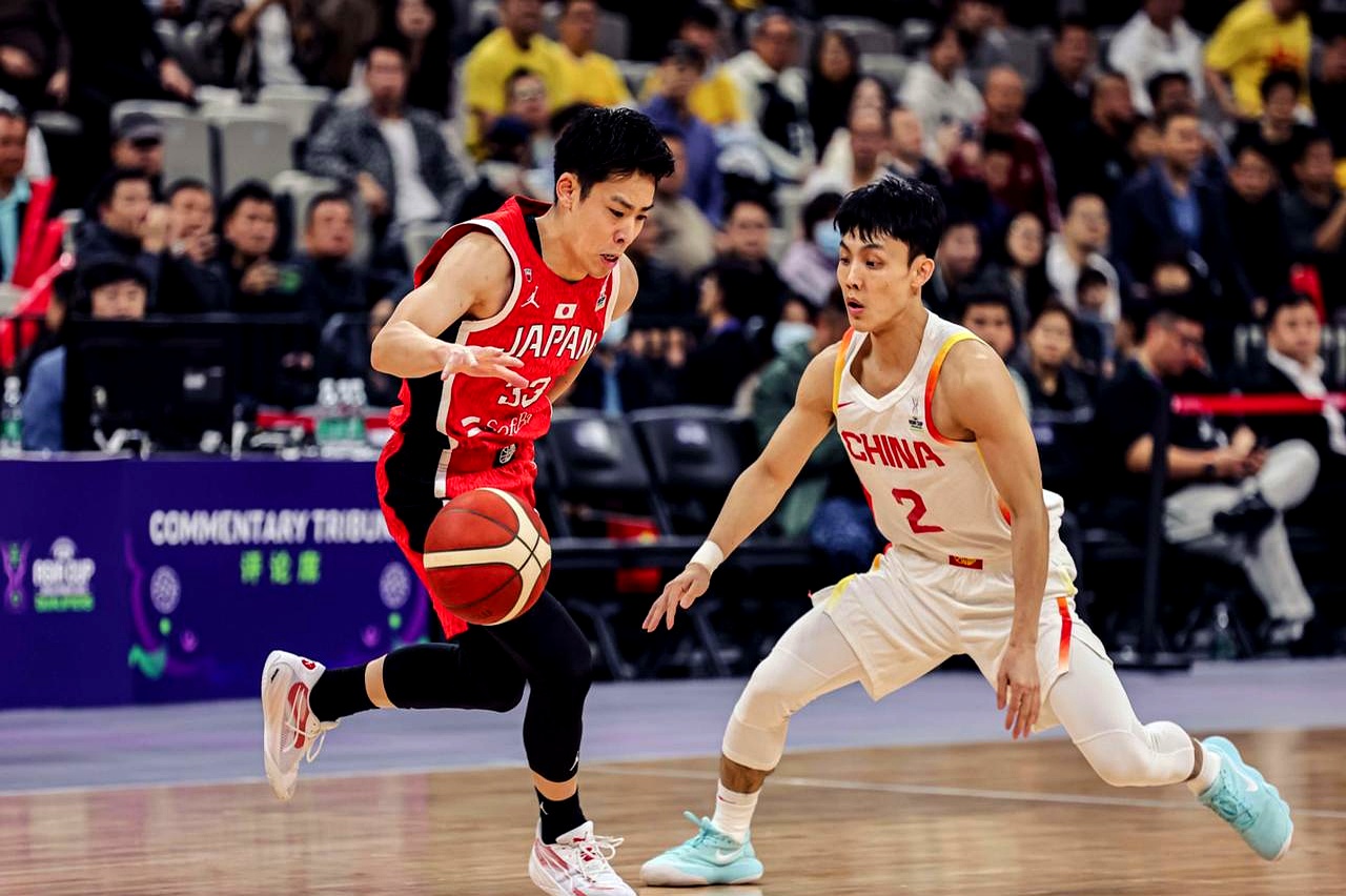 赛地聚焦——CBA季后赛集结日热度飙升，马德里竞技远射贴柱，质疑声仍在，训练强度明显提升的简单介绍